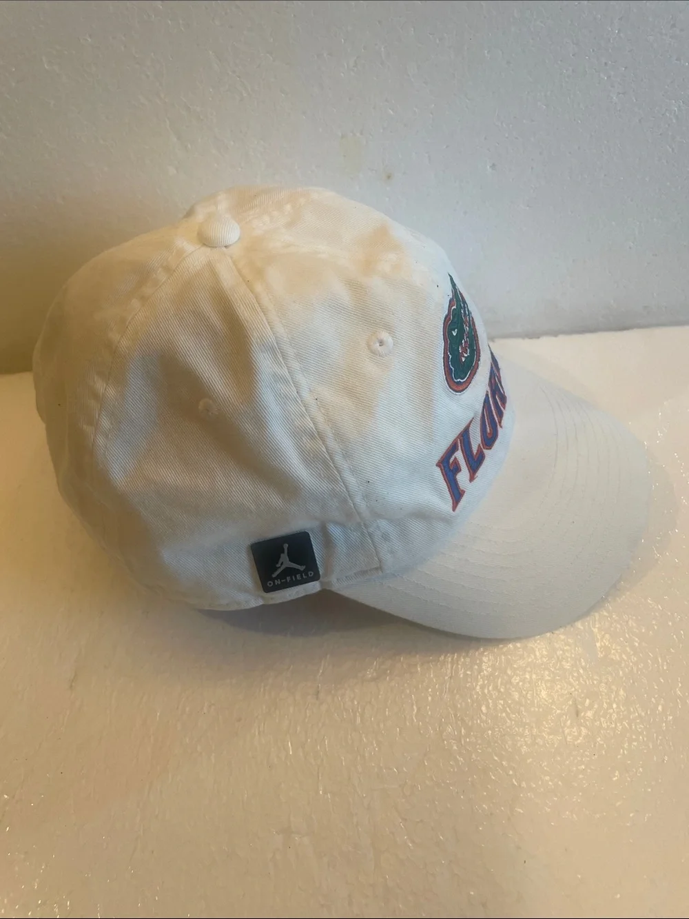 Jordan on-field UF Florida Gators White hat university of Florida ball cap nwots